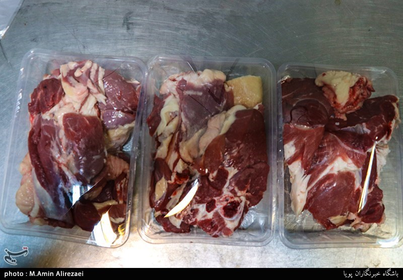 گوشت قرمز وارداتی از مرز آستارا کاملاً سالم است