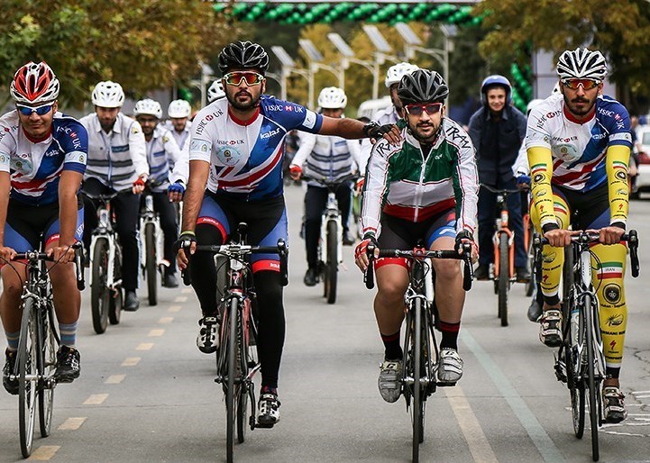نخستین مرحله لیگ دوچرخه‌سواری سرعت گیلان در منطقه آزاد انزلی برگزار شد
