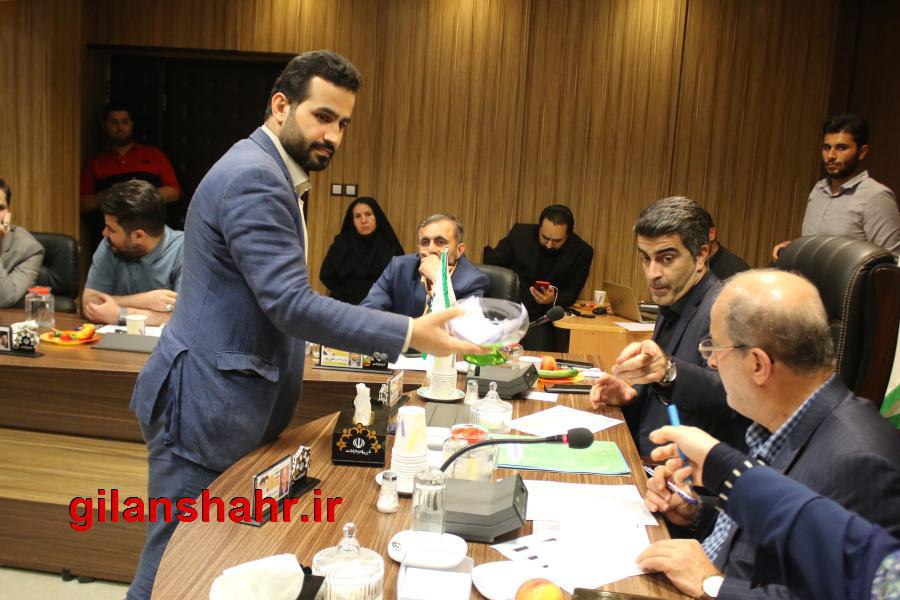 اعضای کمیسیون‌های تخصصی شورای شهر رشت و نمایندگان شورا در برخی سازمان‌ها و نهادهای دیگر با رأی اعضا مشخص شدند.