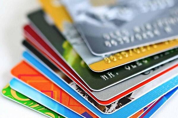 تجمیع کارت های خدماتی در کارت «ملی هوشمند» کلید خورد / امکان استفاده از کارت ملی در بانک