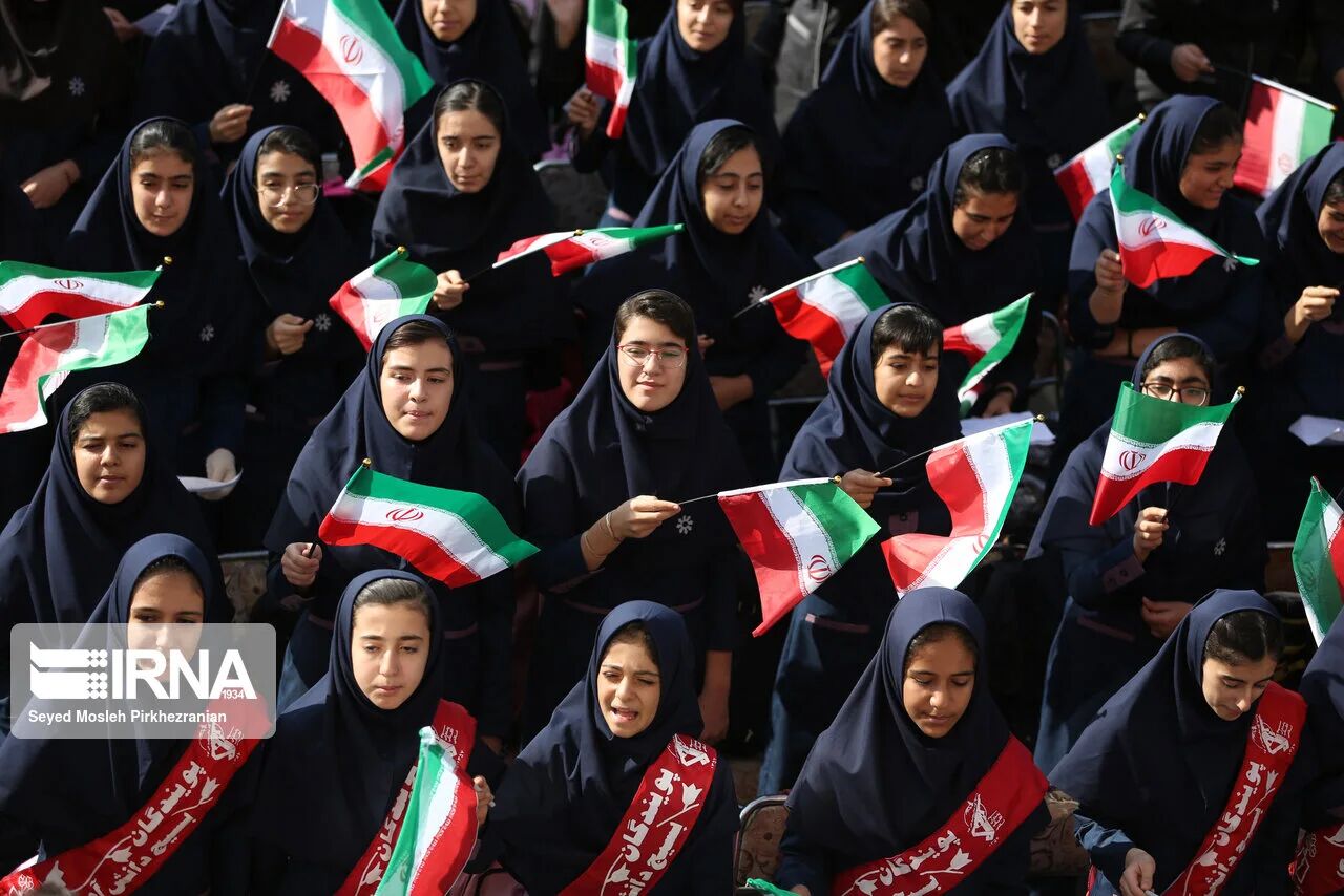 امتحانات مدارس در گیلان حضوری می شود