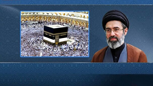 رهبر انقلاب: سلاح الله اکبر، بعثت امت اسلامی را رقم خواهد زد­