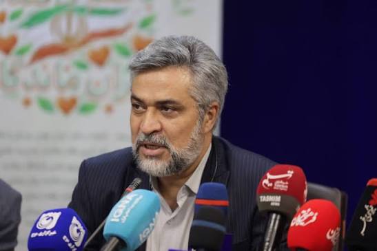 ادامه شرایط فعلی دارو و درمان را گران تر می کند / حسین کرمانپور: دیگر فقط مواد اولیه مشکل نیست؛ بسته‌بندی و ملزومات تولید دارو مورد حمله نظامی قرار گرفته است + صوت