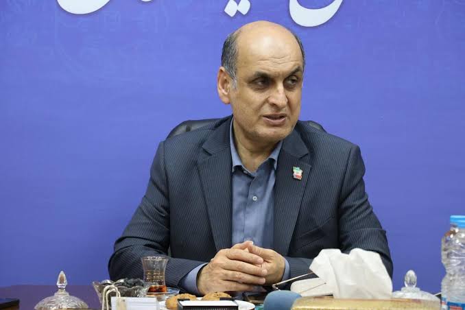 نصب بنرهای غیرمجاز در معابر متوقف می‌شود | سرعتکاه‌ها استانداردسازی شوند