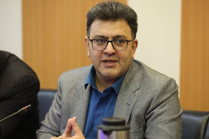 بیماران، تاوان عدم پرداخت مطالبات مراکز درمانی را می‌دهند/حذف درمان از سبد خانوار زنگ خطر افزایش عوارض بیماری‌ها است