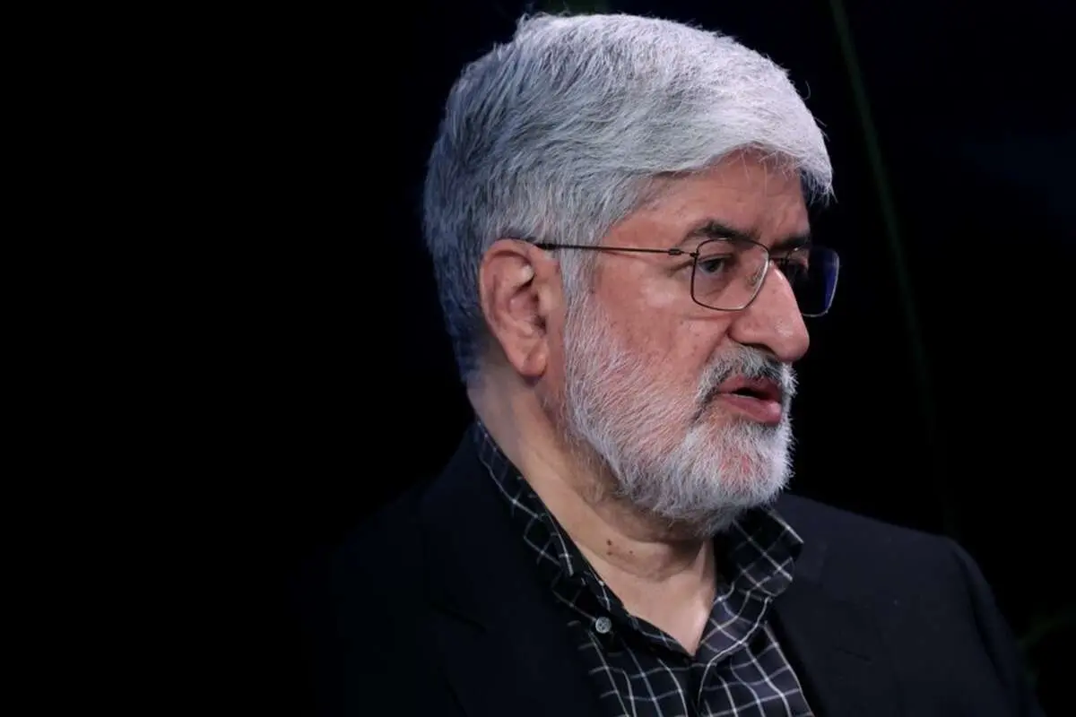 واکنش علی مطهری به پیشنهاد روحانی: همه‌پرسی درباره ادامه جنگ با قانون اساسی سازگار نیست