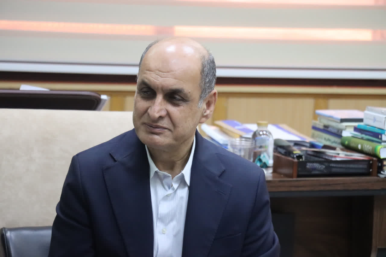 از دغدغه معیشت تا عدالت در خدمات؛ مطالبات بازنشستگان روی میز استاندار