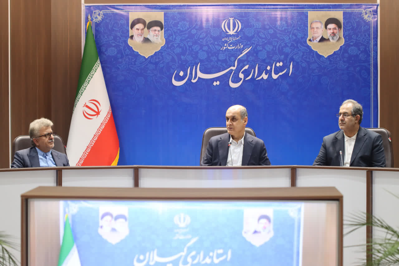 هیچ دانش‌آموزی نباید از فرصت برابر آموزشی محروم بماند