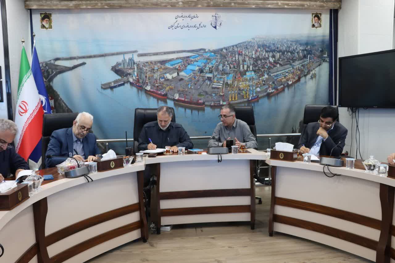 گلوگاه‌های لجستیکی بندر انزلی زیر ذره‌بین بازرسی؛ تأکید بر کاهش زمان توقف کالا