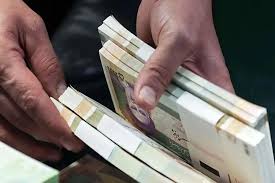خبرهای خوش برای کارمندان و بازنشستگان؛ افزایش حقوق تا ۲۰ هزار امتیاز، کالابرگ ۲ میلیون تومانی و وام ۷۵ میلیونی
