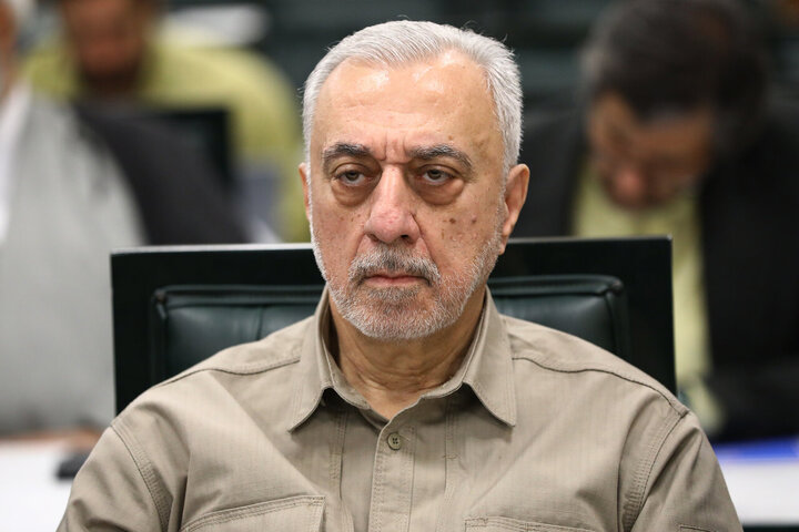 اخلاقی سکاندار وزارت دفاع شد