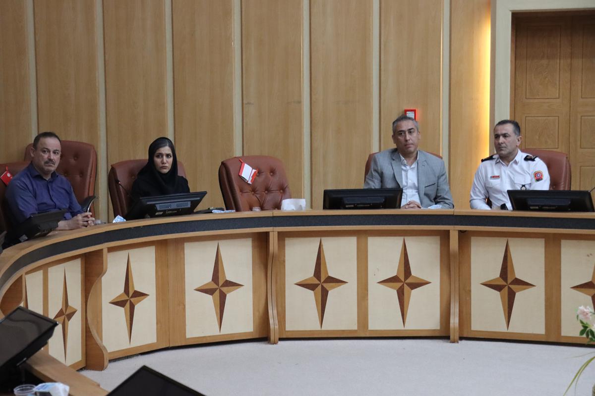 پیگیری مطالبات بیمه‌ای بازاریان رشت تا حصول نتیجه ادامه دارد