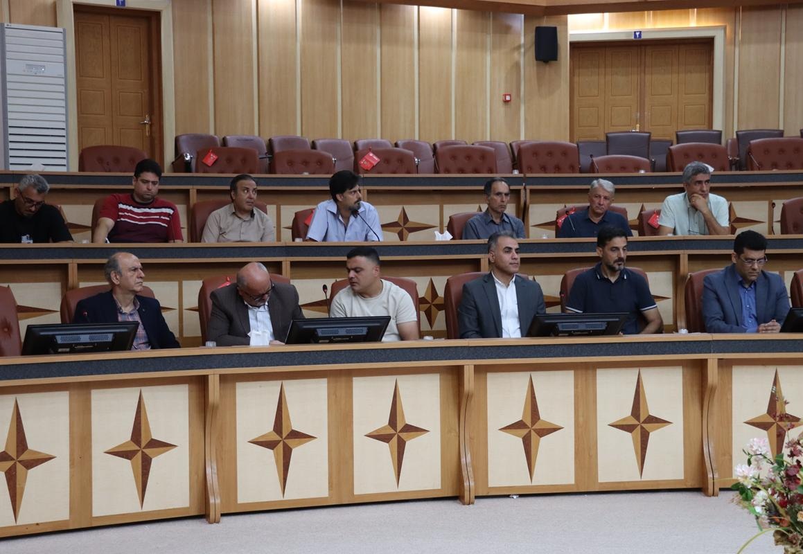 پیگیری مطالبات بیمه‌ای بازاریان رشت تا حصول نتیجه ادامه دارد