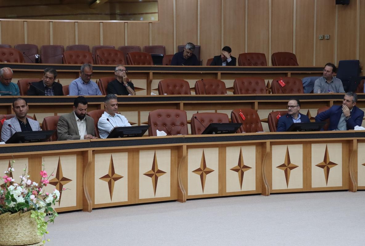 پیگیری مطالبات بیمه‌ای بازاریان رشت تا حصول نتیجه ادامه دارد