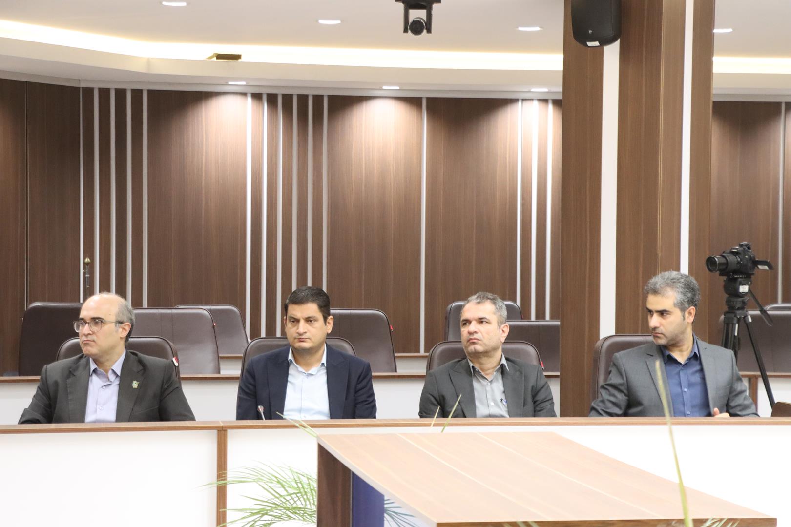 دانشگاه، مدارس و شهرداری‌ها؛ سه ضلع برنامه گیلان برای توسعه فناوری