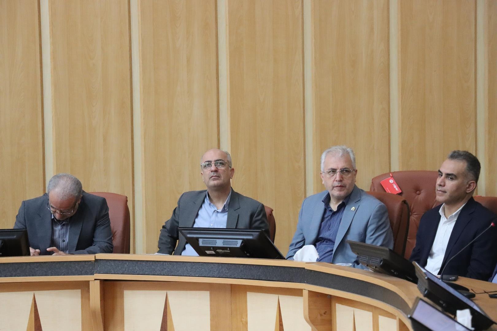 بازار رشت تا پایان سال به سرانجام می‌رسد