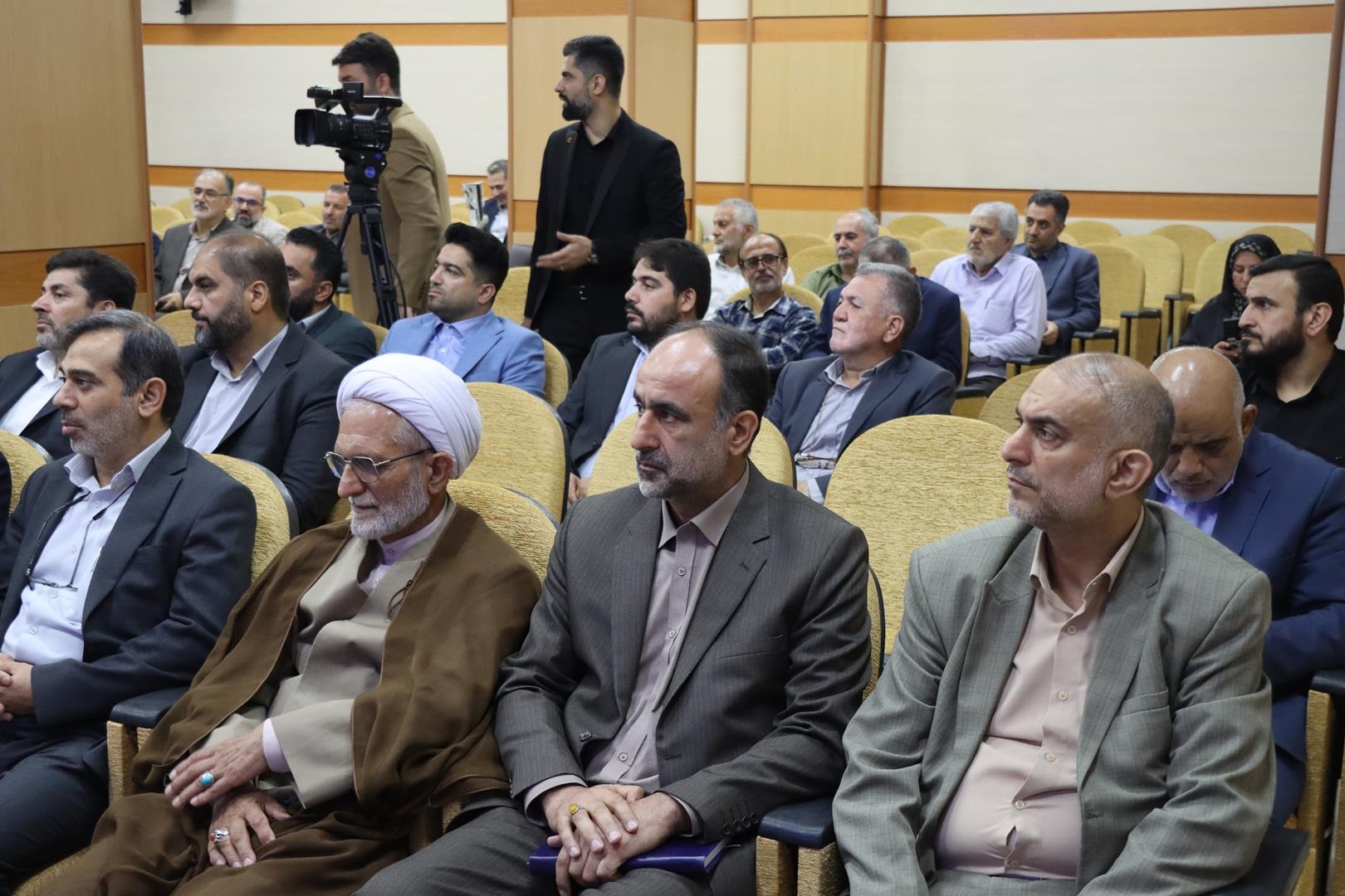 آیین تکریم و معارفه مسئول دفتر نظارت و بازرسی انتخابات شورای نگهبان گیلان برگزار شد