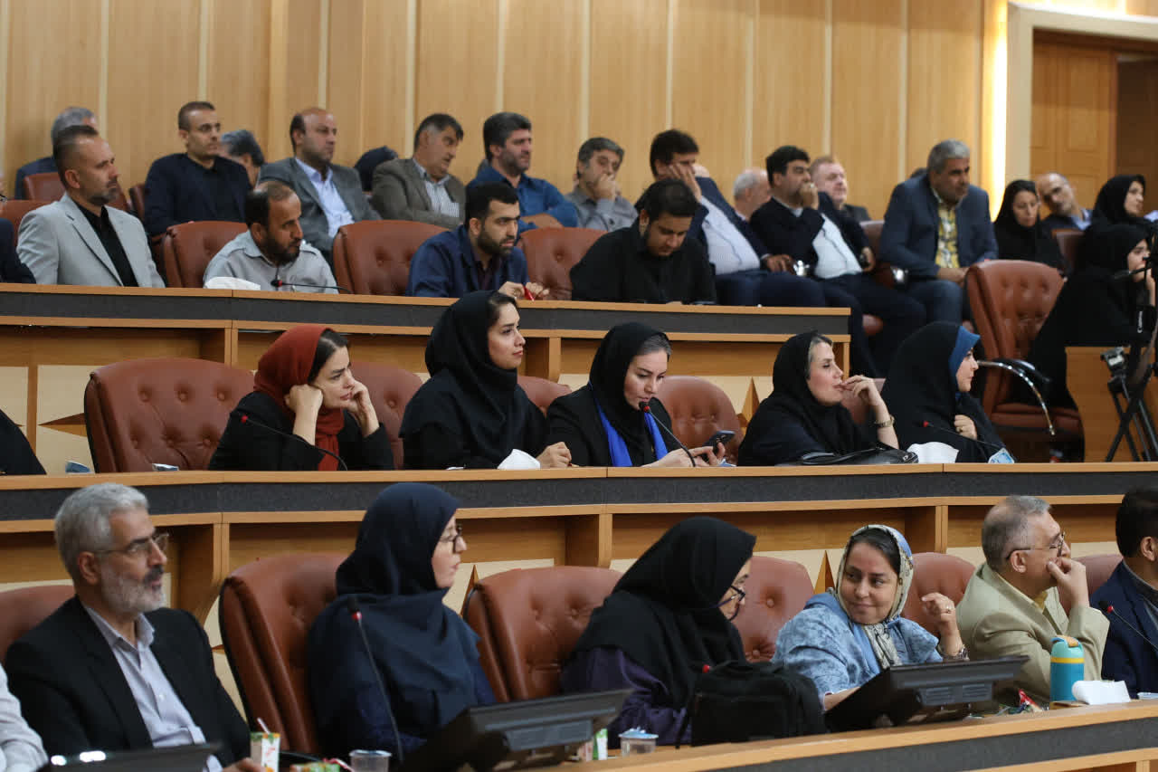 سفر رئیس‌جمهور در شهریور ماه به گیلان /صدای واحد گیلان، پشتوانه تحقق مطالبات استان از دولت است=عکس