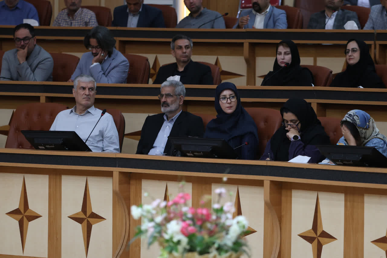 سفر رئیس‌جمهور در شهریور ماه به گیلان /صدای واحد گیلان، پشتوانه تحقق مطالبات استان از دولت است=عکس