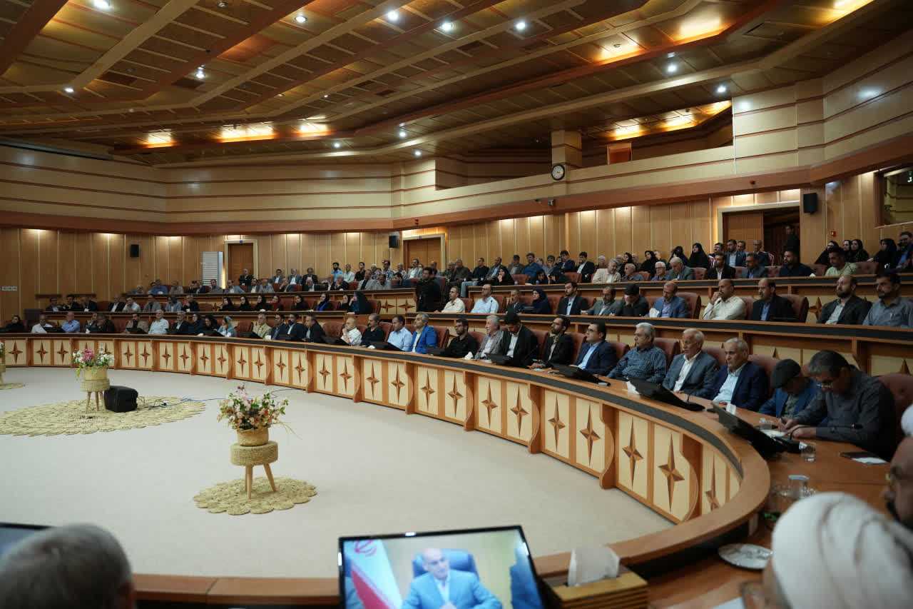 سفر رئیس‌جمهور در شهریور ماه به گیلان /صدای واحد گیلان، پشتوانه تحقق مطالبات استان از دولت است=عکس