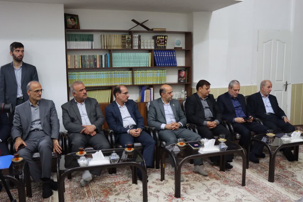 مسائل و نیازهای آموزش و پرورش گیلان در سفر وزیر بررسی و پیگیری می‌شود