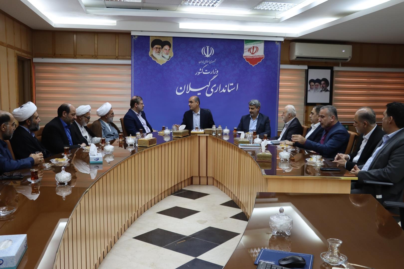 همه پای ایران؛ تأکید استاندار گیلان بر عبور از اختلافات در شرایط حساس