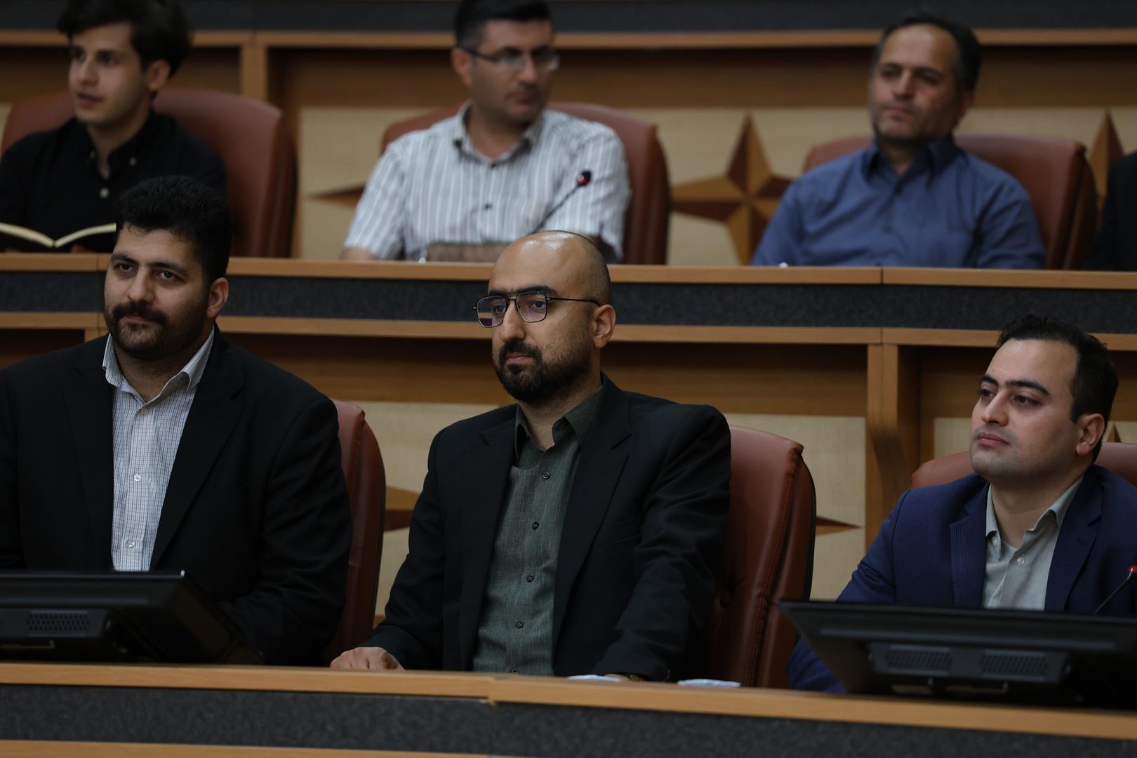 گیلان، دوم در تعداد پزشک و بیست‌وچهارم در تخت بیمارستانی؛ شکافی که باید جبران شود