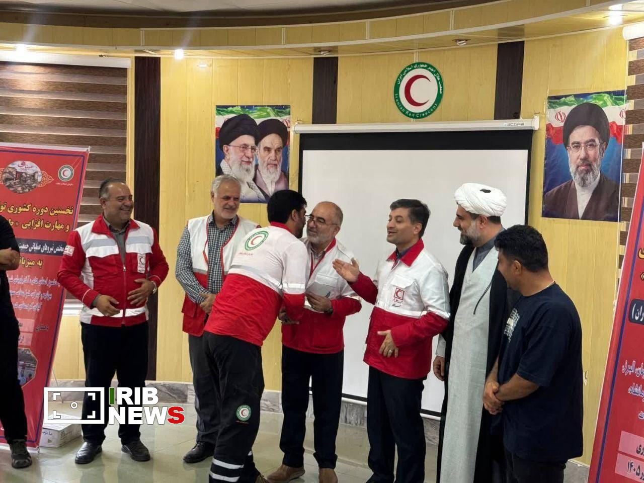 گیلان میزبان نخستین دوره توانمندسازی طب رزم نیرو‌های هلال احمر