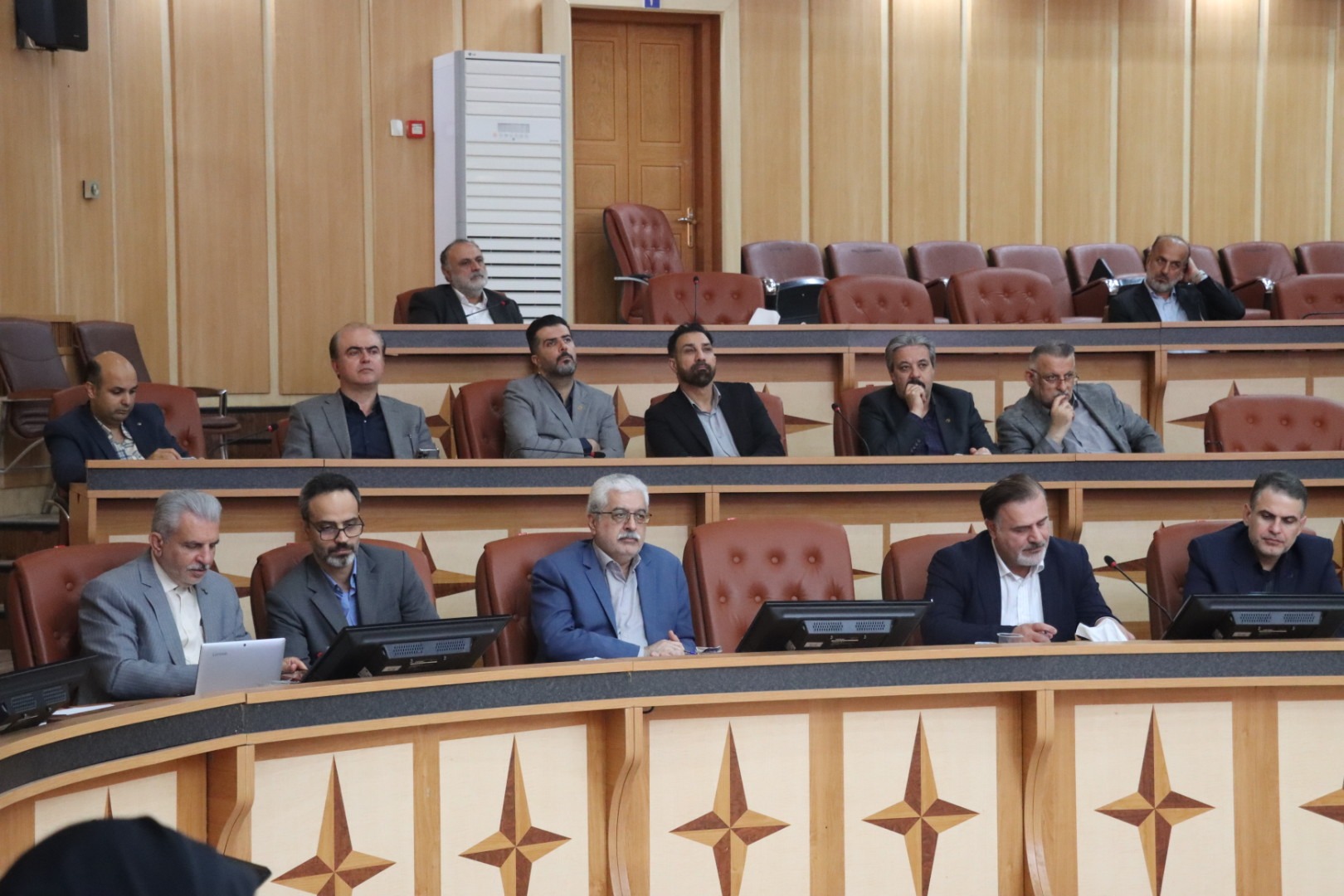 کاهش ۱۰ درصدی مصرف، از قطعی گاز و برق جلوگیری می‌کند