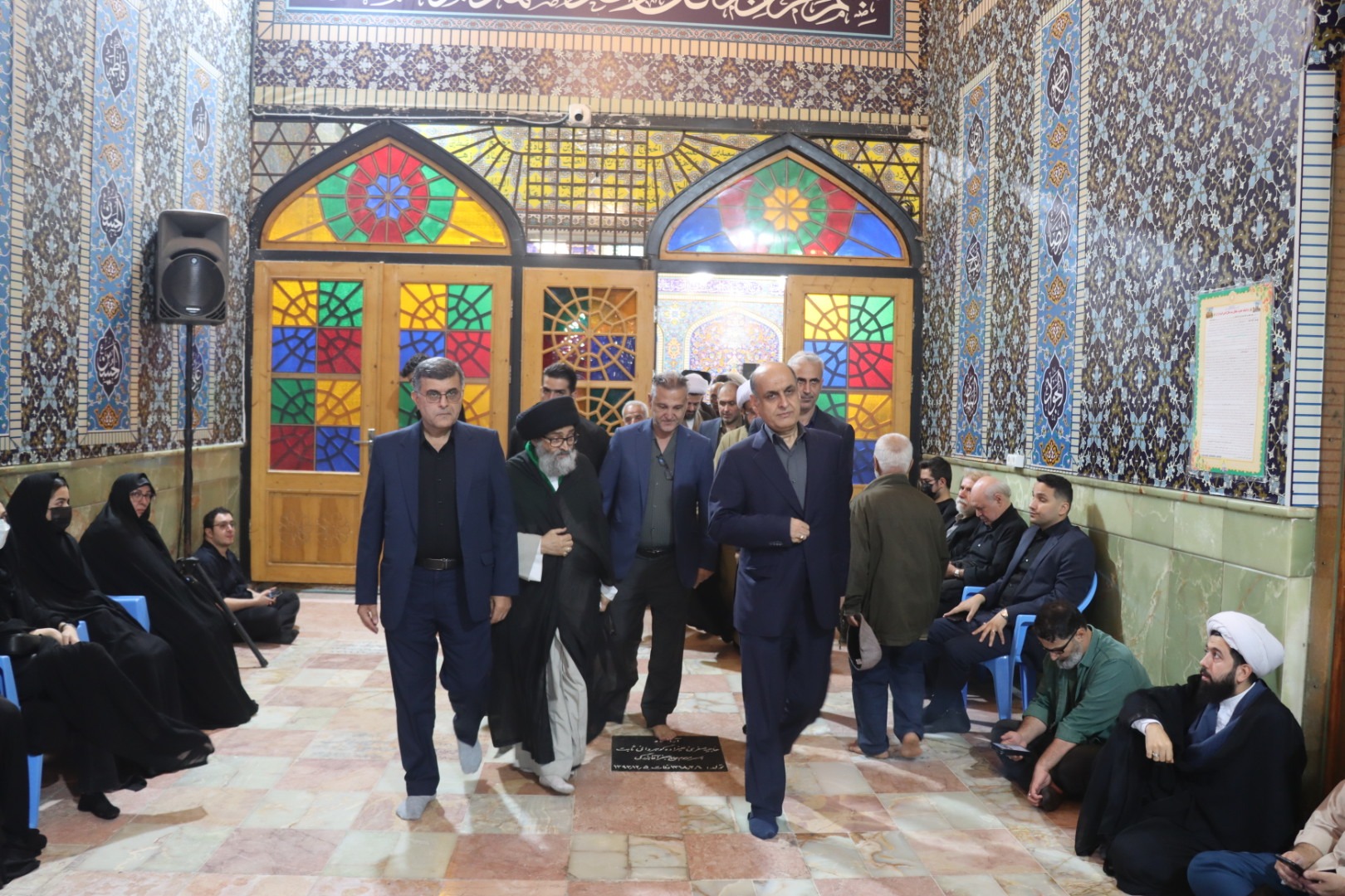 تشییع پیکر نماینده سابق ولی فقیه در گیلان در لاهیجان+(تصاویر)